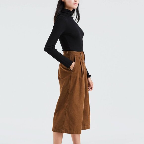 Levi's Wide Leg Pleated Cropped Corduroy Pants in Tan Brown, sz 24 - Picture 1 of 12